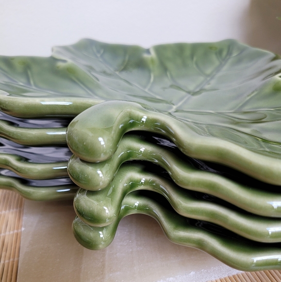Pottery Barn Leaf Shaped Plates *Brand New* - Picture 6 of 8